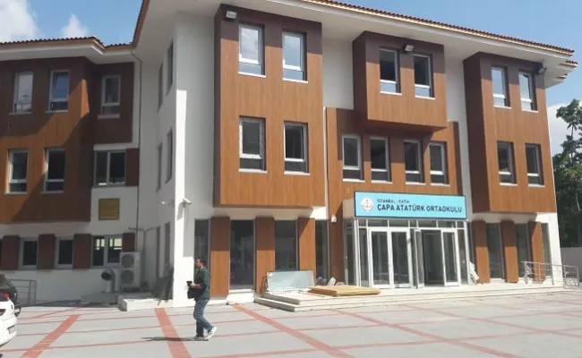 Çapa Atatürk Ortaokulu Wellini alüminyum radyatör uygulaması
