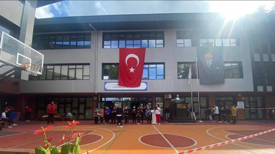 Lütfi Erçin Ortaokulu Wellini alüminyum radyatör uygulaması