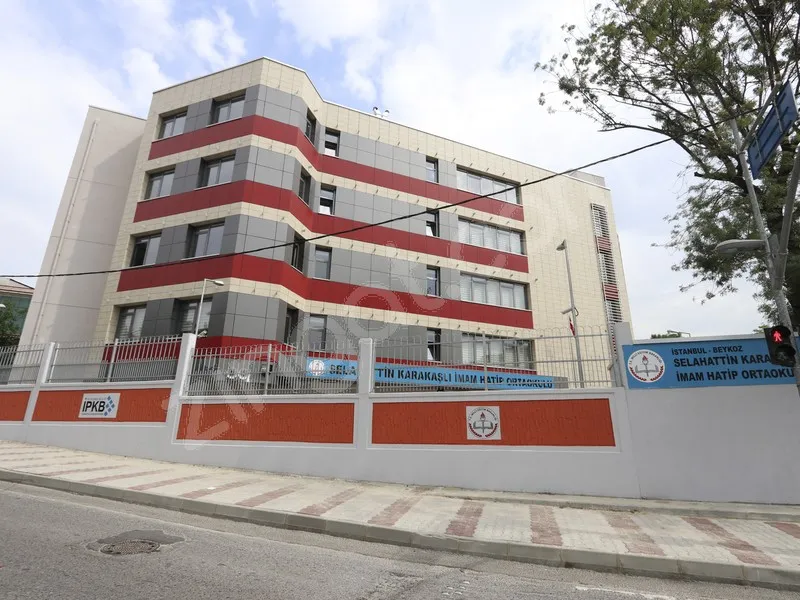 Selahattin Karakaşlı İmam Hatip Lisesi Wellini alüminyum radyatör uygulaması